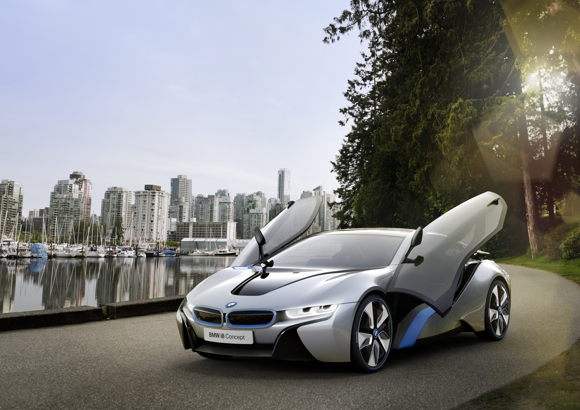 2019 08 14 bmw alienta el uso de coche electrico con recompensas a sus conductores 1