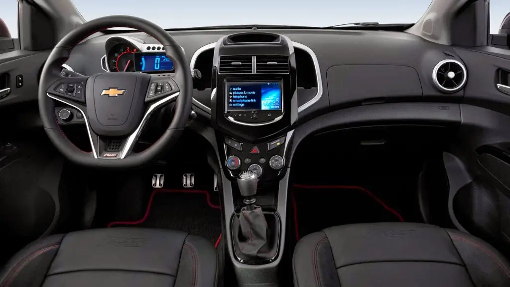 2015 01 06 chevrolet sonic 2015 3