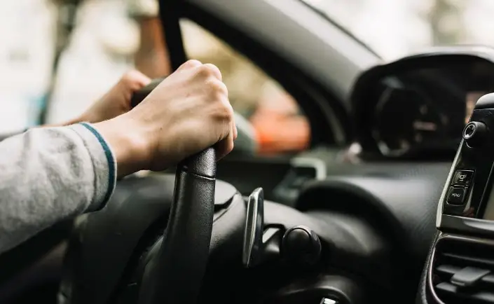 2023 12 13 conducir sin tener el coche asegurado que implica 1