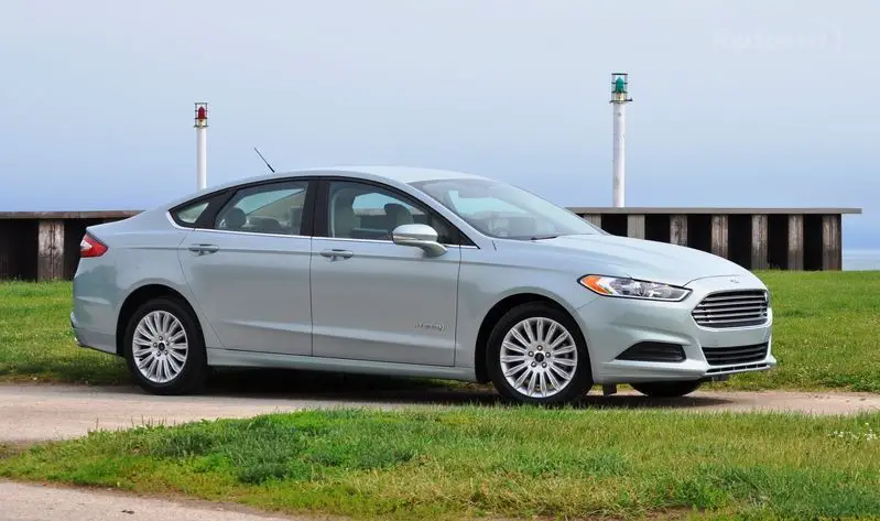 2013 09 25 ford fusion hybrid 2014 caracteristicas 1