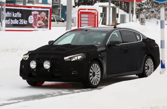 2012 02 09 fotos espias del kia 9 en europa 2