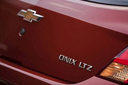 2012 09 06 fotos oficiales del chevrolet onix 1
