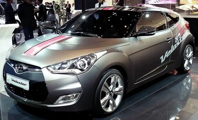 2011 09 20 frankfurt hyundai muestra veloster personalizado 1