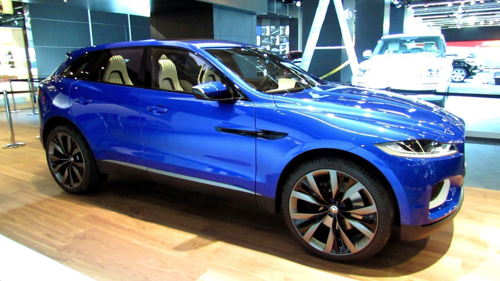 2014 09 29 jaguar c x 17 suv 2015 5