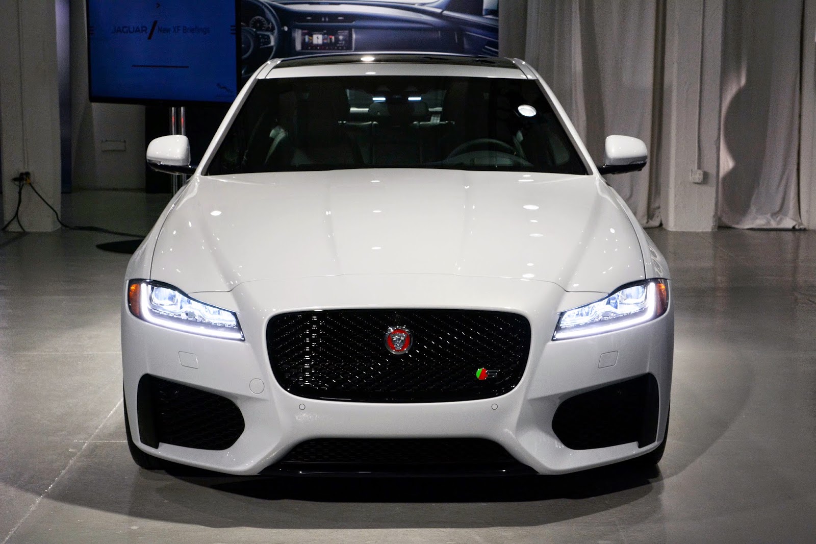 2015 04 08 jaguar xf 2016 7
