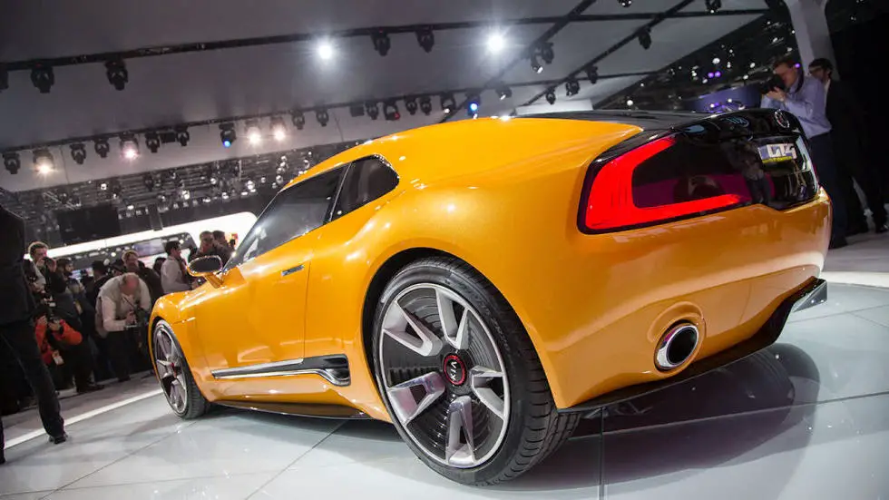 2014 12 15 kia gt4 stinger concep 3