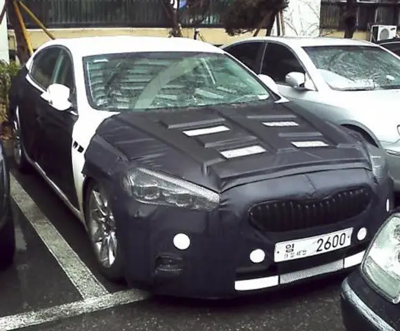 2011 05 03 kia presentara el k9 en el salon de frankfurt 1