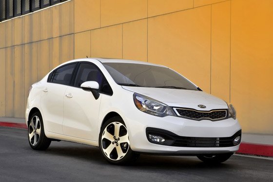 2011 04 24 kia rio sedan 2011 fotos y caracteristicas 1