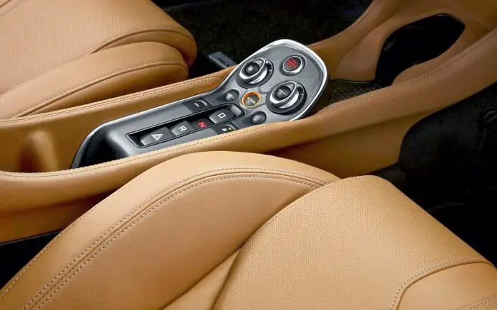 2015 04 13 mclaren 570s 6