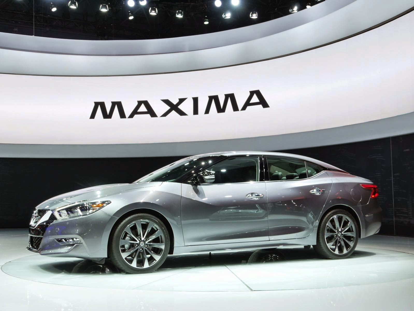 2015 04 10 nissan maxima 2016 6
