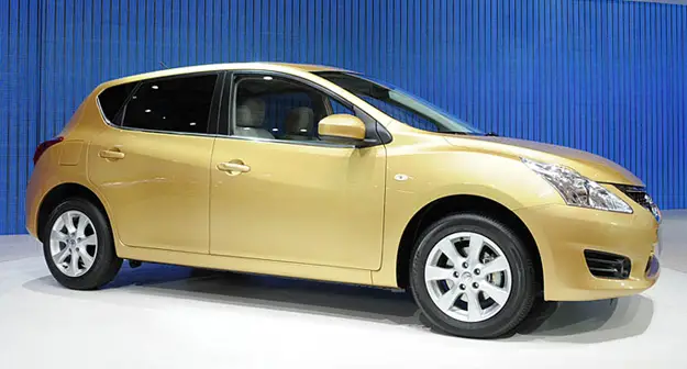 2011 04 24 nissan tiida 2012 inicia su venta en mayo 1