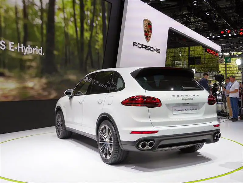 2014 11 07 porsche cayenne s e hybrid 2015 3