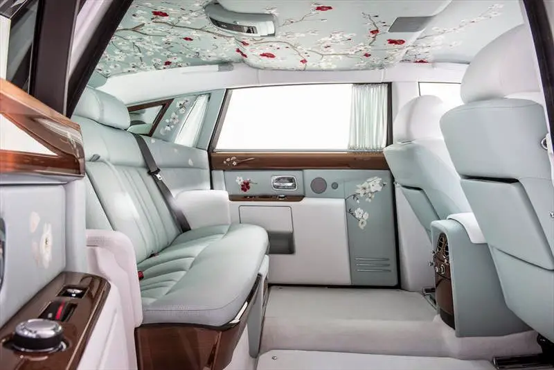 2015 04 07 rolls royce phantom serenity 5