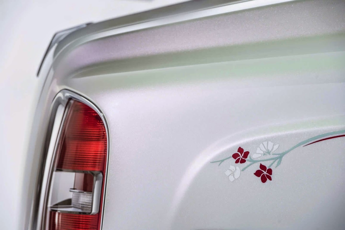 2015 04 07 rolls royce phantom serenity 7
