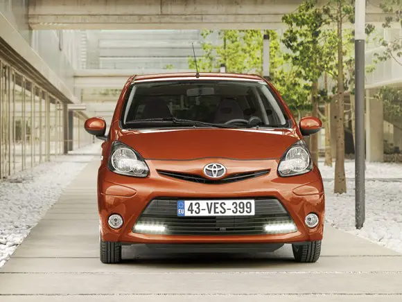 2012 02 14 toyota aygo 2012 equipamiento y precios para espana 1