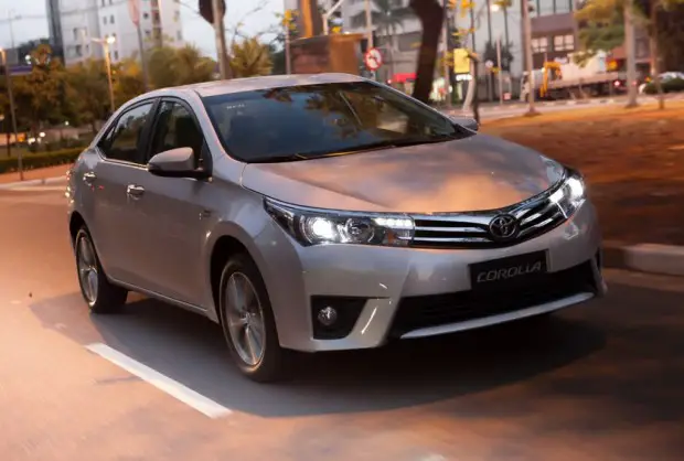 2014 03 17 toyota corolla 2015 caracteristicas y especificaciones tecnicas 1