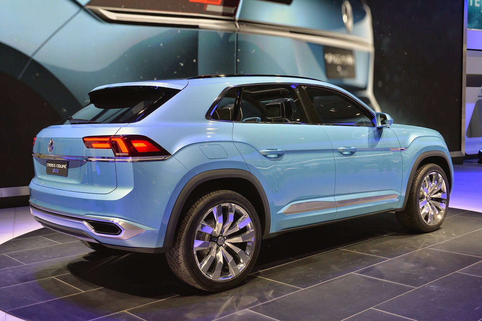 2015 01 14 volkswagen cross coupe gte 2015 5