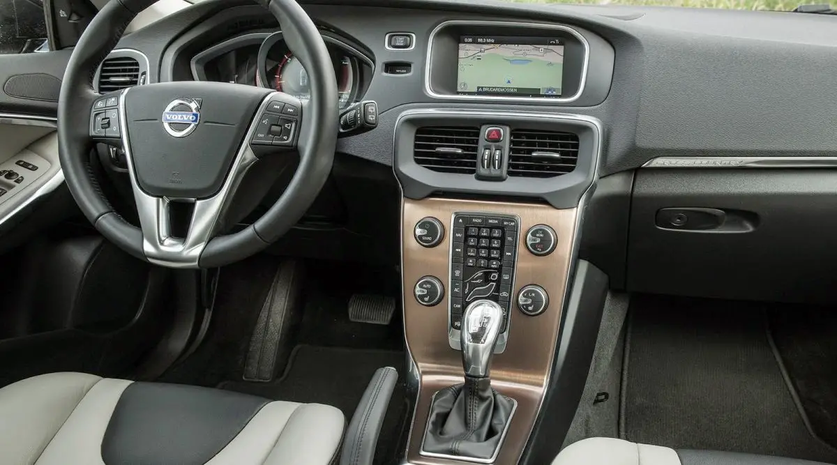 2014 12 10 volvo v40 cross country 2014 3