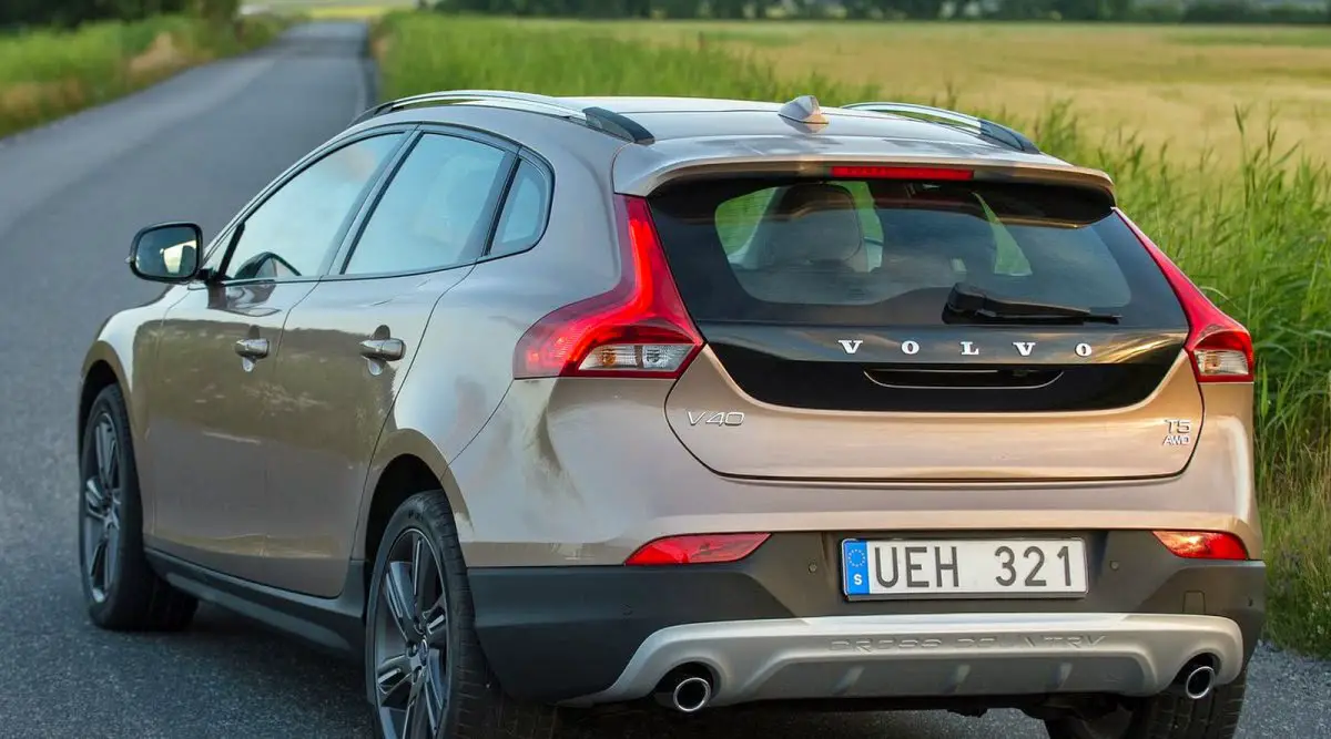 2014 12 10 volvo v40 cross country 2014 5